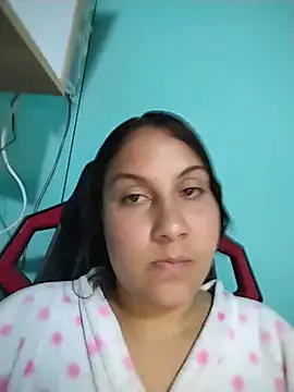 esmeralda_jadees webcam