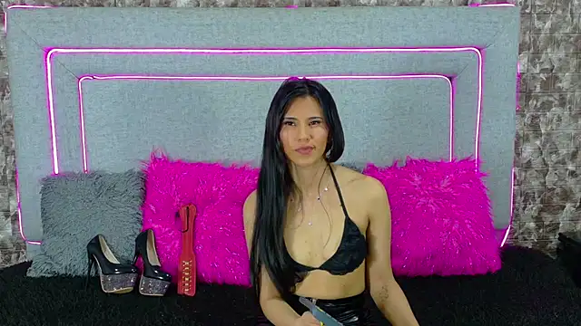 Annitarogers_ webcam