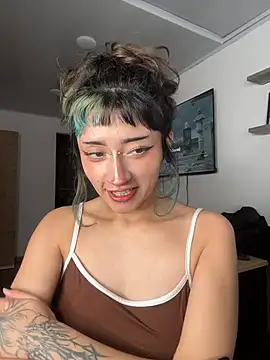 baby_akuma_ webcam
