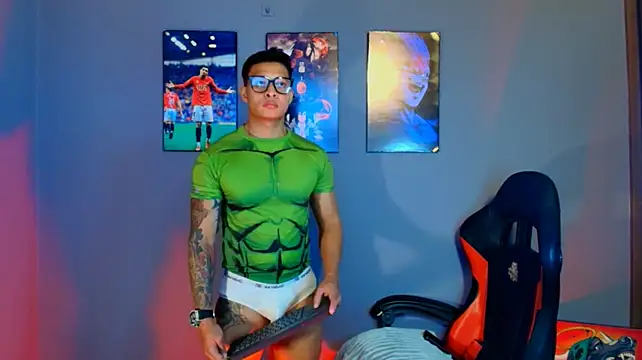 EvanGreey_ live cam on StripChat