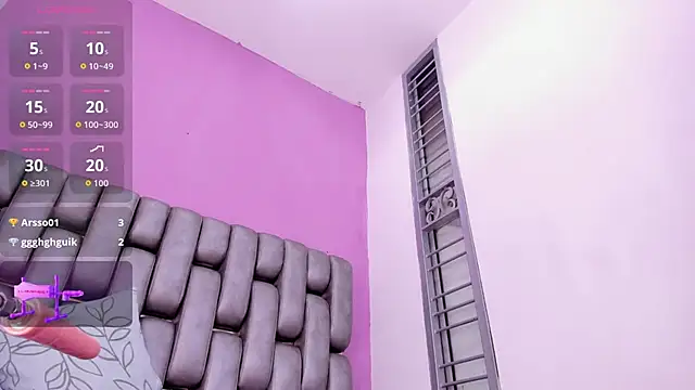 Miia_Rosee_ live cam on StripChat