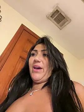 LittleMissEeve live webcam
