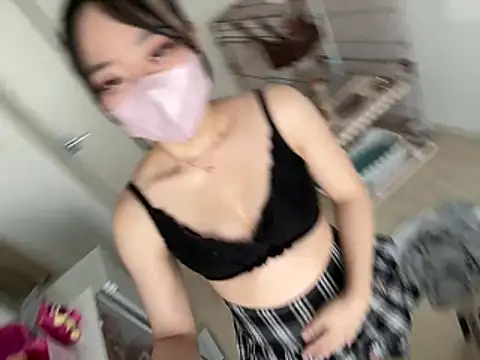 pinkudayo_girl Live Webcam on Stripchat
