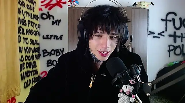 Ryoko_vishnu webcam