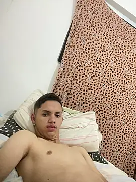 novinnandreyy webcam
