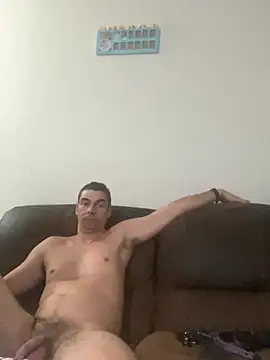 kinkycnd420 live cam on StripChat