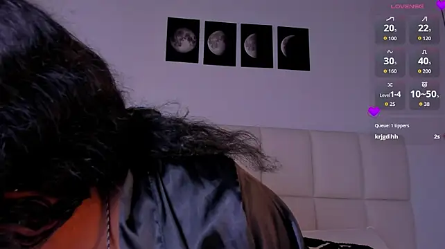 Megan_Brunette2