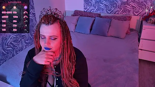 Miss_Maya_Mils