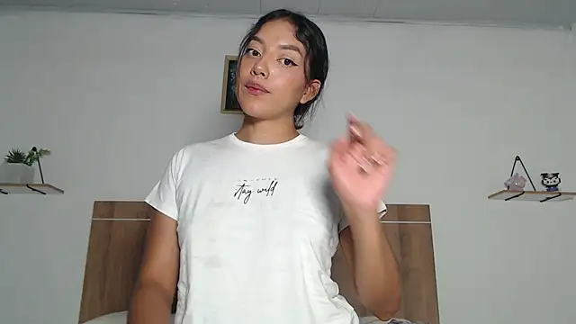 Wendy19_ webcam