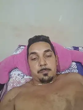 Paugostoso2222 webcam