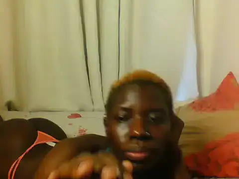 Goldy_petite webcam