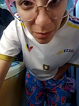 kingofqueenxxx webcam