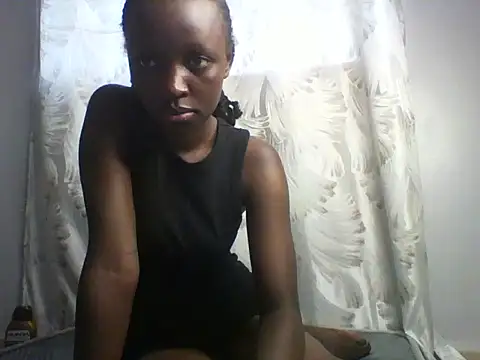 Nursekem254 live cam on StripChat