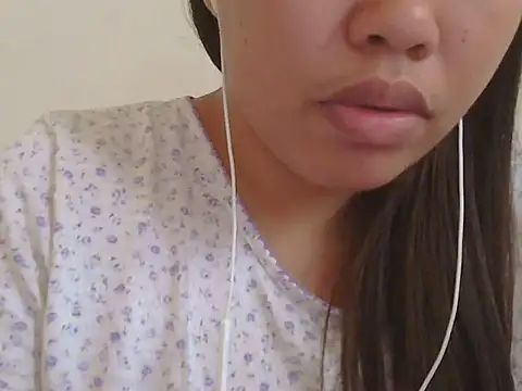 ChubbyButty live cam on StripChat