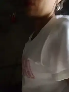 Thobaby112 live cam on StripChat