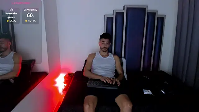Damiam_23 live cam on StripChat