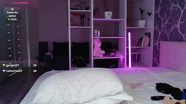 Nyx_Lina live cam on StripChat
