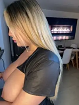 MiaWhitePink_