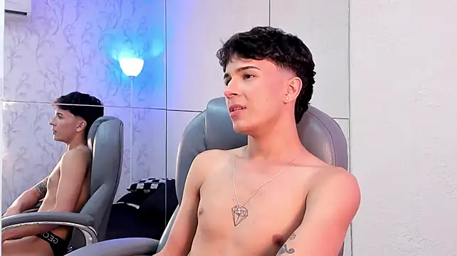 Brady_Simmons webcam