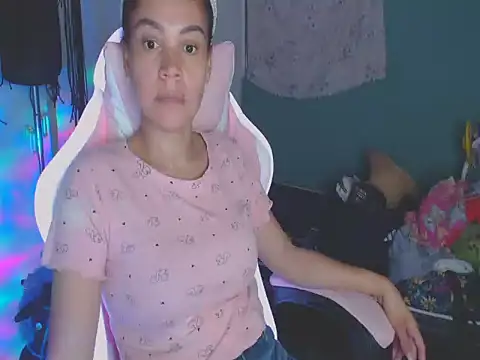 shayna_cute webcam