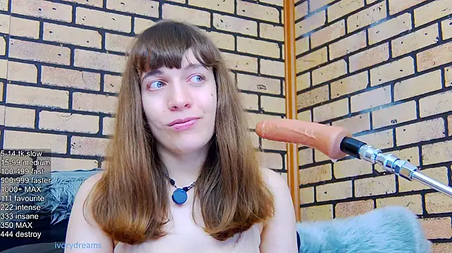 IvoryDreams webcam