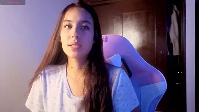 allysy_nc webcam