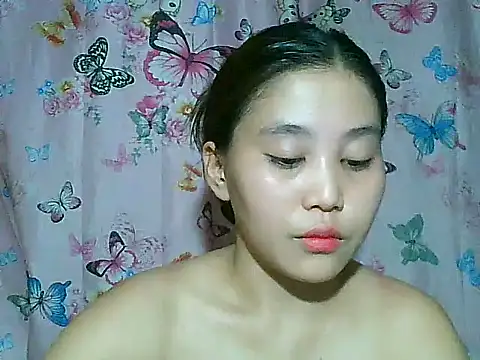 SexyAsianPussy4u webcam