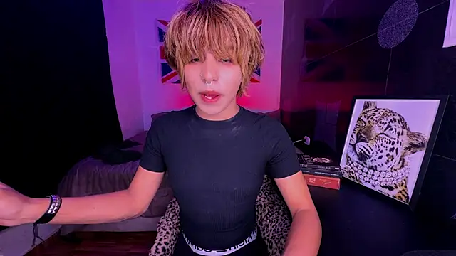 Aronn_44 webcam