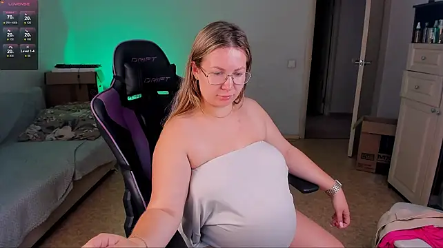 Pregnantariana webcam
