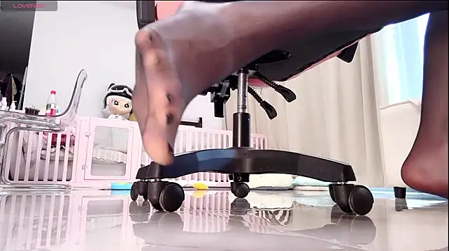 Yr_kitten_333 live sex cam