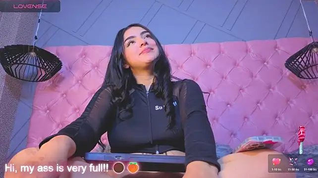 Sara-Messy live webcam