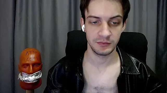 _Damien_thorn_ webcam