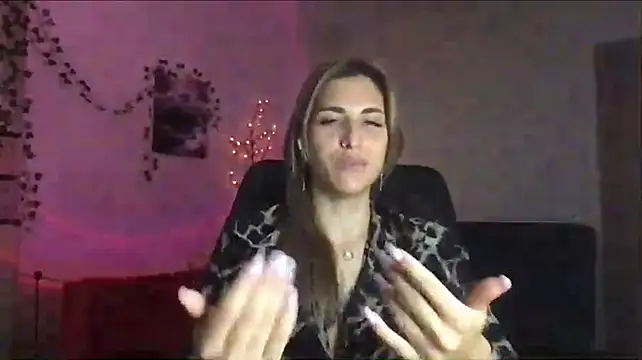 Rossy_Vega webcam