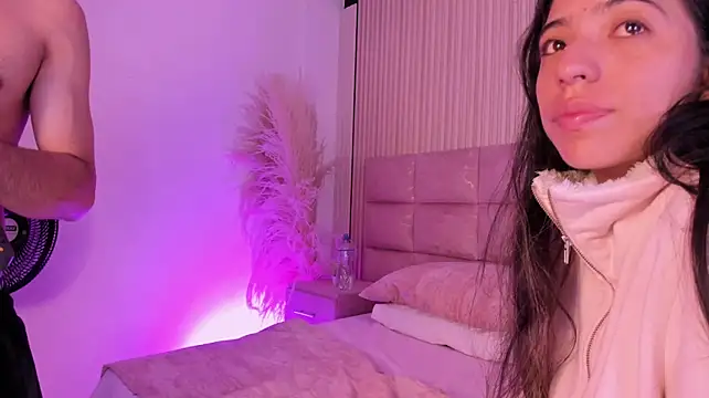 StevenAndLaura live webcam