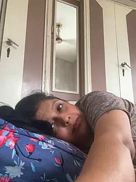 Angell4_ live cam on StripChat