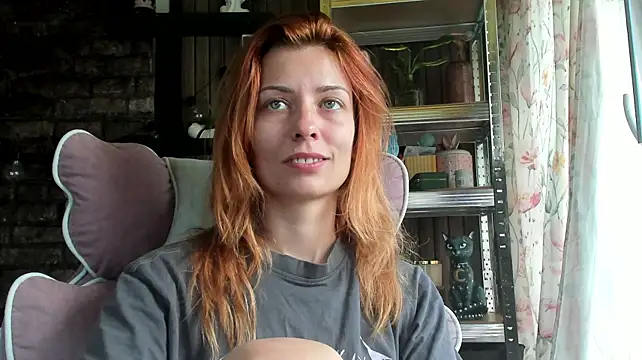 karo123421 live cam on StripChat