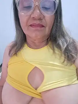 Vickyfox_ live cam on StripChat