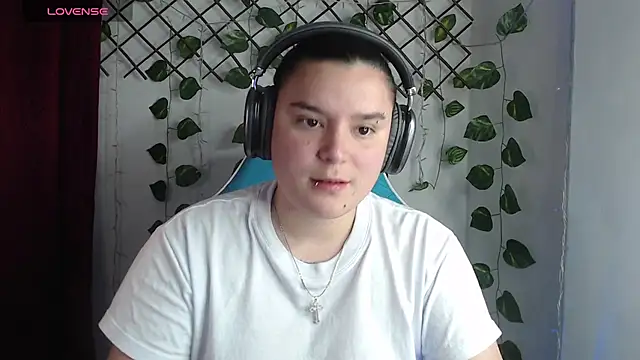 Nika_1_ webcam