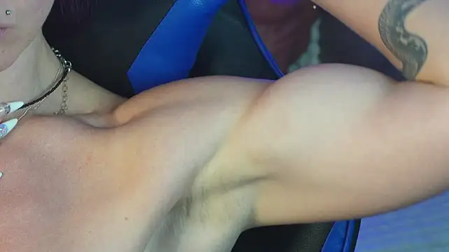 Spoty_Kate_ webcam