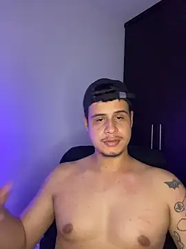 BjornSteel live cam on StripChat