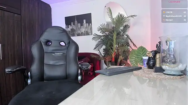 Amaia_Bushida webcam
