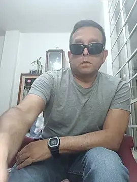chicoguapo8 webcam