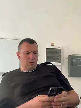 Mike8523