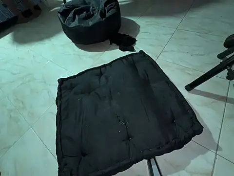 Elithee__ass___ webcam