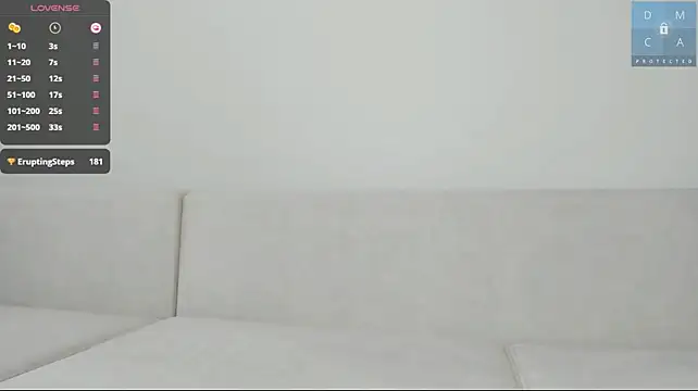 MinaDiamondd live cam on StripChat