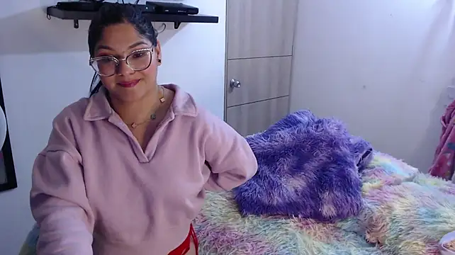 Prins_jazmin live cam on StripChat