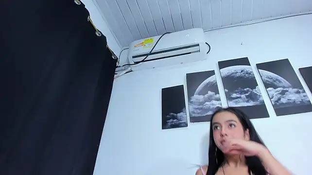 Match_Hot webcam