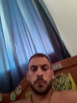 antreas22 (M young) - come noww