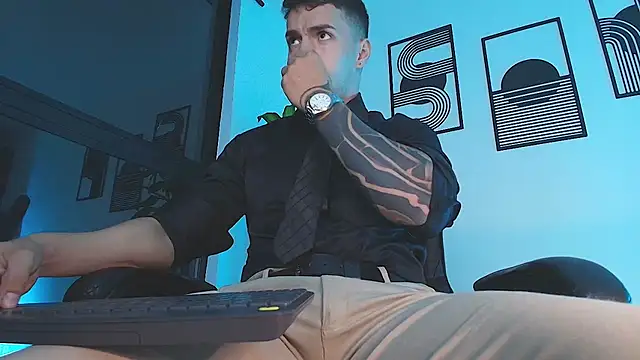 ALPHA_DOMINUS_ webcam