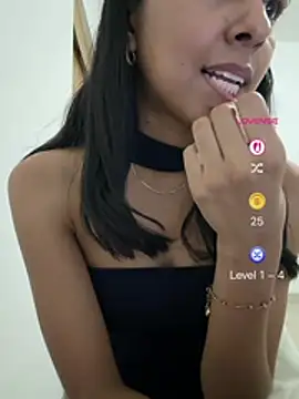 BabyPeach01 Live Webcam on Stripchat